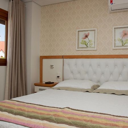 Otima Localizacao E Vista Da Cidade Gramado Ngoại thất bức ảnh